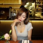 女人中的路易斯威登的头像-小圈子